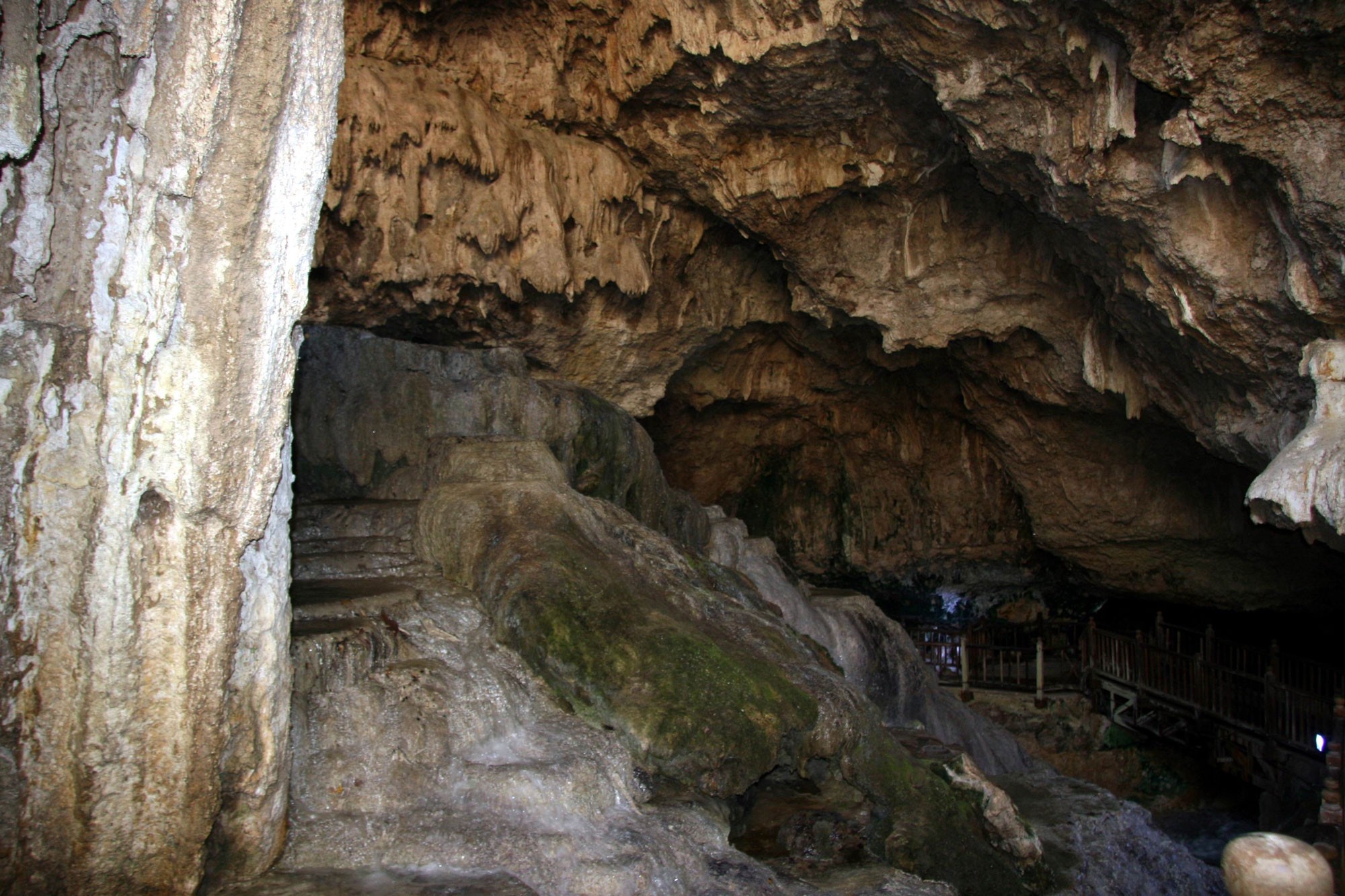 kaklık mağarası