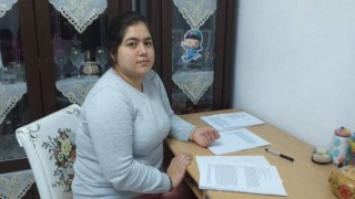 Muğla'da 15 yaşındaki Sıla Özdemir, "Günebakan Çiçeği" isimli bir roman yazdı